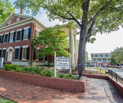 Historic Downtown Dahlonega Visitors Center