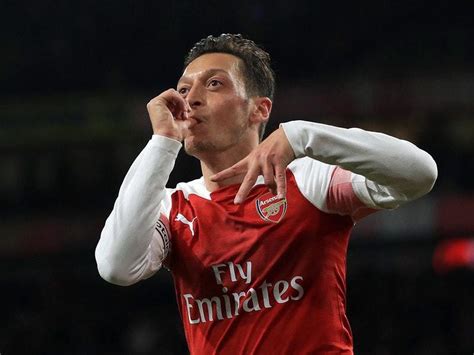 Mesut Ozils Goal Puts Him Top Of An Elite List Express And Star
