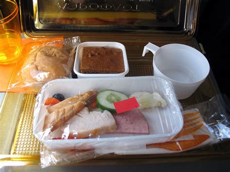 Worlds Best Airlines For In Flight Meals 2016 Foxcrawl