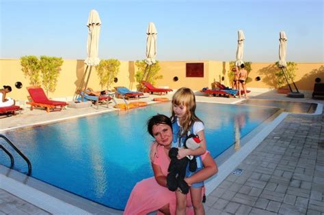 Бассейн на крыше отеля Picture Of Moscow Hotel Dubai Tripadvisor