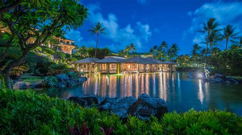 Restaurants in Kauai  Luau  Grand Hyatt Kauai