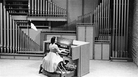 Marilyn Mason Globe Trotting Organist And Teacher Dies At 93 The