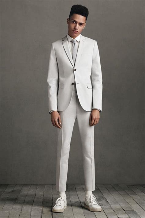 Vintage weddings are all about celebrating classical style and fashion. Wedding guest suits: six simple rules for men who want to ...