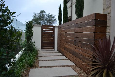 This House Needed Modern Fencing And A Courtyard Gate To Complete Their