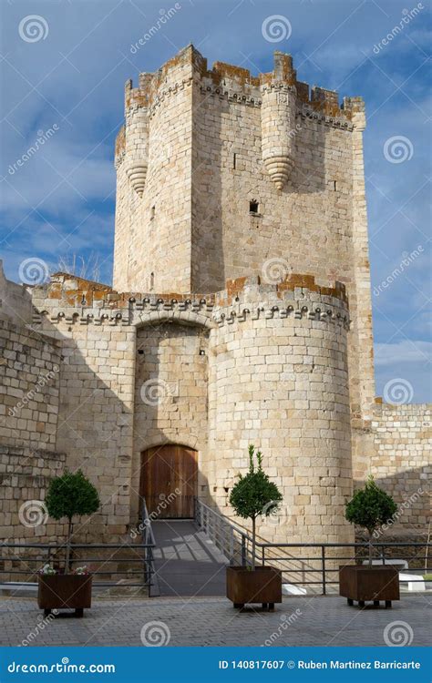 The Castle Of Coria Spain Stock Image Image Of Extremadura 140817607
