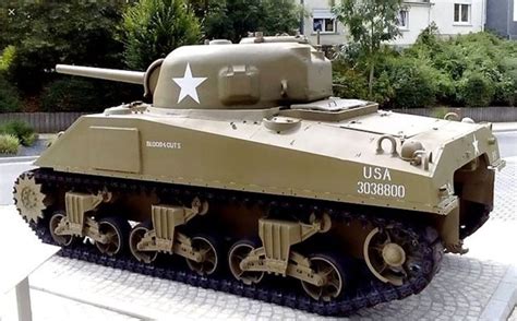 Pin By Billys On Sherman M4 Tanks Military Sherman Tank Armored