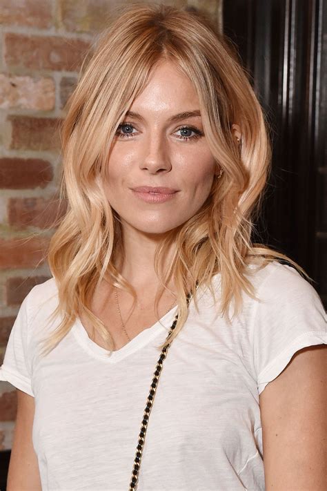 Sienna Miller Is Known For Her Blonde Locks And Were Loving This Slightly Peachy Shade For