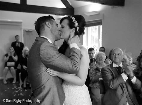 first kiss as husband and wife 21st october golf club wedding rigby first kiss wife husband