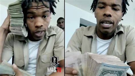 Rapper Counting Money  On Mobile And Touchscreens Press Down On