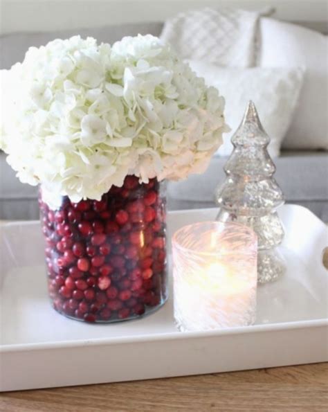 50 cheap and easy christmas centerpiece ideas that you can make in a jiff hike n dip