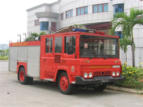Fire Engines Photos Malaysia Dennis Training