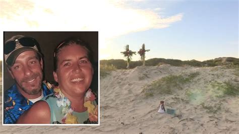 Bodies Of Missing Couple Traveling In Rv Found Buried In Texas Beach Abc7 San Francisco
