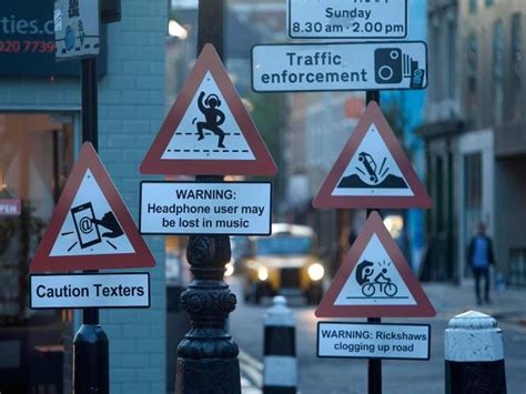 Pin By Jinx Baker On Funny Signs Traffic Signs Funny Signs Road Safety