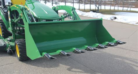 Enhance Your Tractors Capabilities With A Heavy Hitch Bucket Tooth Bar