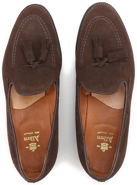 The alden shoe company, based in middleborough, massachusetts has been making shoes in the age old new england shoemakers tradition since 1884 up until today. Mens Shoes Alden, Style code: 177-05994-