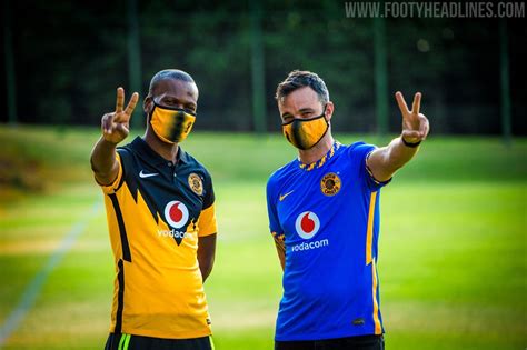 Nike und die kaizer chiefs haben die neuen trikots des südafrikanischen giganten gestern vorgestellt. Nike Kaizer Chiefs 20-21 Heim- und Auswärtstrikots ...