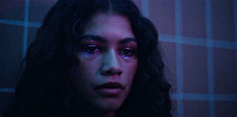 Euphoria's makeup artist just launched a product that you've seen jules wear on the show. Zendaya is Rue Bennett in Euphoria - Makeup