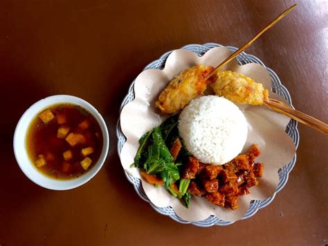 Mau tahu snack jogja yang bisa kamu coba? Top 19 indonesisch-vegetarische Gerichte (+ Restauranttipps in Yogyakarta) › Indojunkie