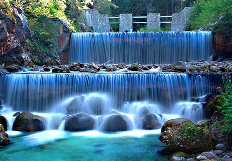Beutiful World Wondrous Waterfalls