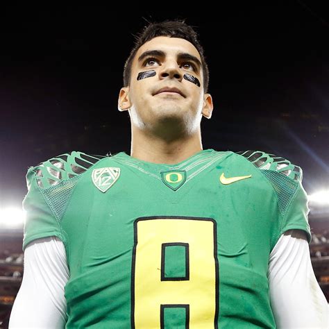 Oregon Ducks Marcus Mariota Can Cement His Legacy In The College