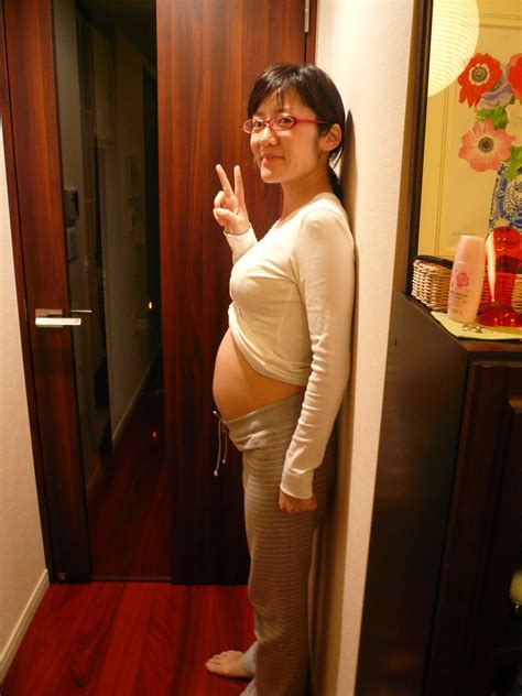 よしだ家の記し 妊娠18週5ヶ月目半ばのお腹 Livedoor Blogブログ Free Download Nude Photo