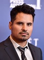 Chicago native Michael Pena to star in 'The Worker' - Chicago Tribune