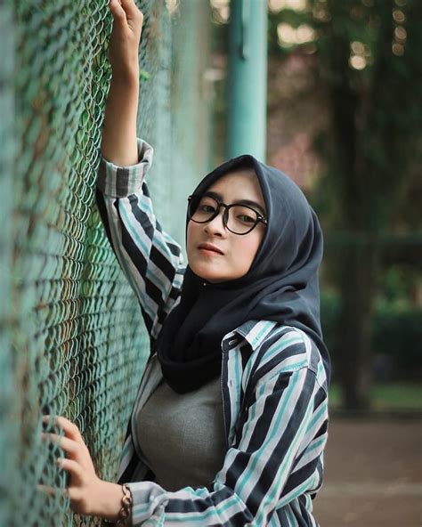 Syifa Di Instagram Malem Semua😘😘 Hijabers Dailyhijabindo Jilbabsma Follow Fff Lfl💛 Abg