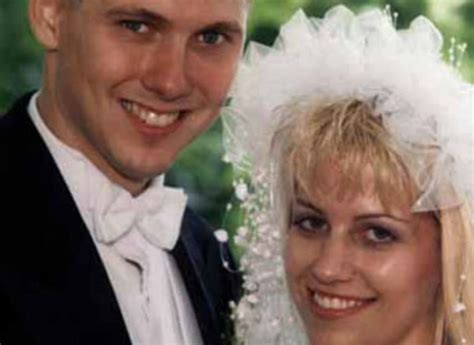Karla homolka was born may 4, 1970, in port credit, canada. The Barbie and Ken Killers - Stay at Home Mum