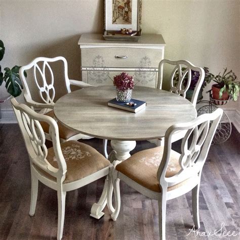 Creating a dining space that has a warm palette but is still flexible can be tricky. Uniquely refurbished vintage carved solid wood dining ...