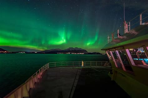 Best Alaska Northern Lights Cruise Shelly Lighting