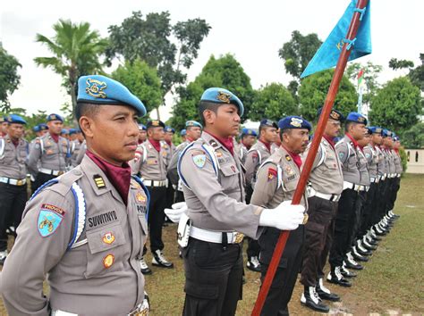 Mengenal Macam-Macam Seragam Polisi Republik Indonesia - Jual Sepatu ...