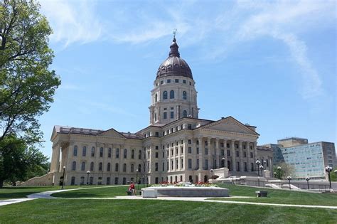 Kansas State Capitol Plan Your Visit Kansas Historical Society