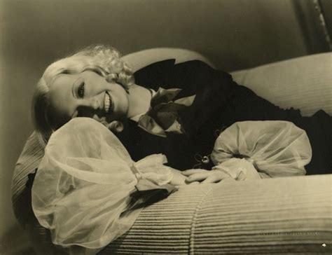 50 Glamorous Photos Of Marion Davies In The 1920s And ’30s Vintage News Daily