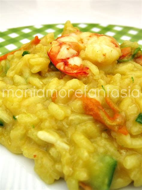 Il risotto con zucca e gamberetti è un primo piatto cremoso e dal sapore delicato, ideale da servire durante un'occasione speciale. Risotto ai gamberi e zucchine |ricette fiori di zucca ...