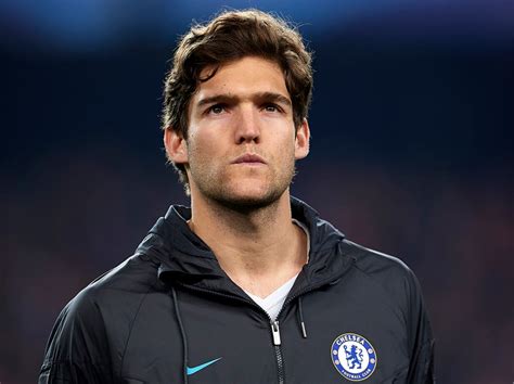 marcos alonso says chelsea must learn from barcelona defeat to return to champions league next
