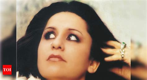 Shahnaz Husain Shares Her Winter Make Up Tips Times Of India