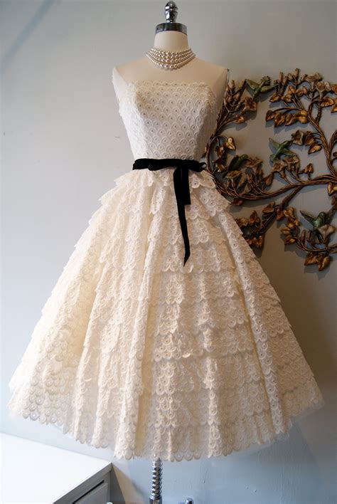 Vintage Wedding Dress Bridal Gown Inspiration From Etsy