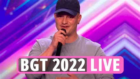 Britain S Got Talent 2022 Latest Busker Maxwell Thorpe Stuns Bgt Judges Simon Cowell And Amanda