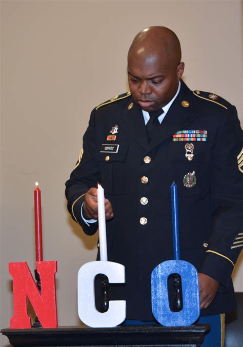 Crdamc Welcomes Newest Ncos Into The Ranks Article The United