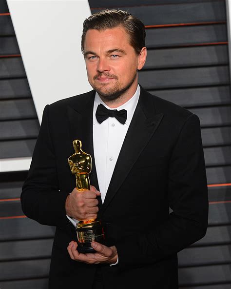 Leonardo dicaprio, american actor and producer, who emerged in the 1990s as one of hollywood's leading performers, noted for his portrayals of unconventional and complex characters. Leonardo DiCaprio: Oscar-Worthy Hollywood Hypocrisy ...