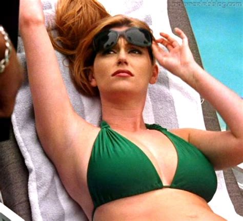 Diora Baird American Actress Hot Lingerie Bikini Pics Screencaps