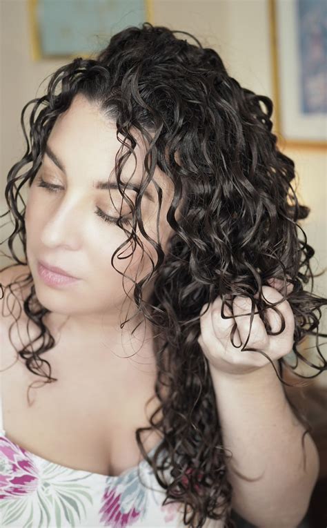 30 Tips And Tricks To Keep Natural Curls Looking Their Best