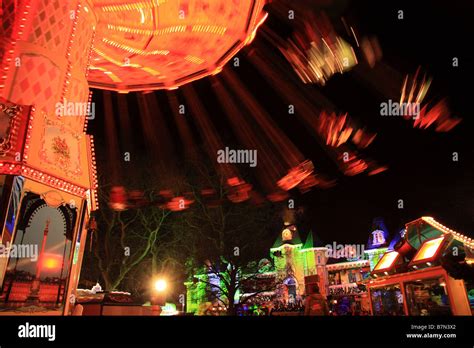 Chained Seat Funfair Ride Night Hi Res Stock Photography And Images Alamy