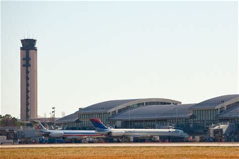 Aeropuerto De Raleigh Durham Megaconstrucciones Extreme Engineering