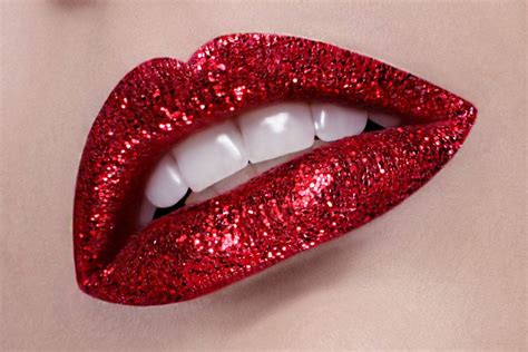 Pin By Marisa Carter On Ruby Red Lips In 2020 Glitter Lips Glitter