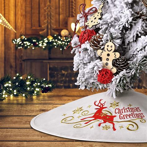 Best Christmas Tree Skirt Ideas Christmas Decoration 2020 Christmas