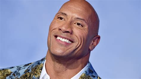 dwayne the rock johnson sings moana to daughter in adorable hand washing tutorial access