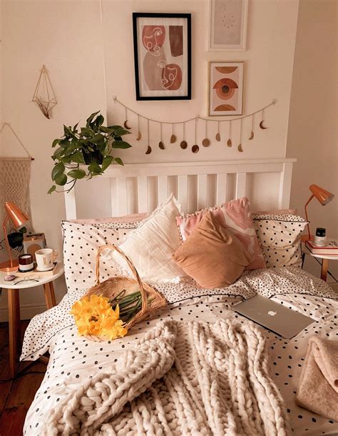 Styling A Cottage Core Bedroom Cottagecore Bedroom Ideas Bedroom