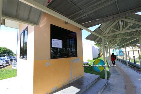 But while there is no entrance fee, you may have to pay for a parking fee! Taman Tema MPSP