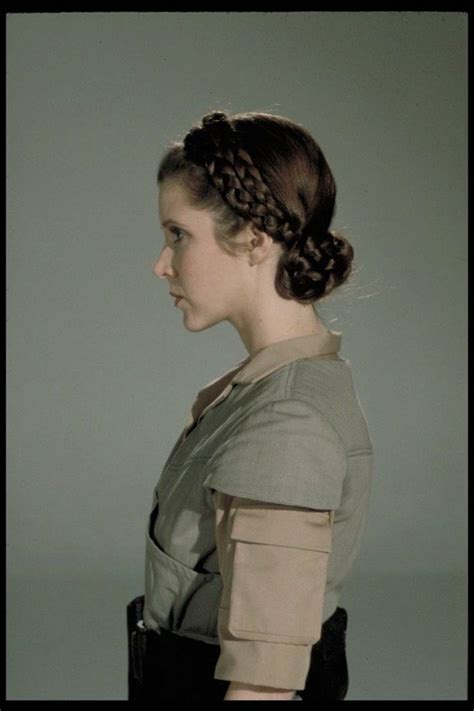 Pin de Débora em Star Wars Carrie fisher Filme star wars Atrizes